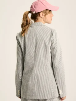 Belmont Cream/Navy Seersucker Boating Blazer