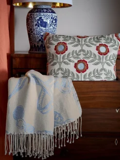 Bridle Print Blue & Cream Tassell Throw