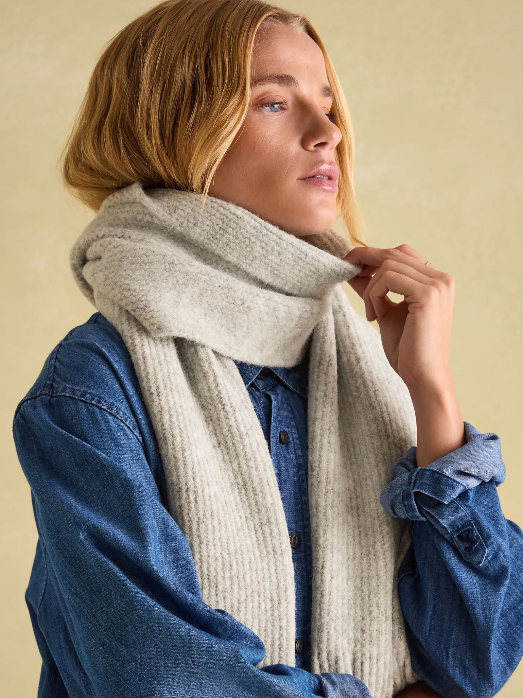 Caversham Grey Knitted Scarf