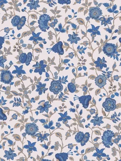 Cream/Blue Trailing Scot 10M Wallpaper