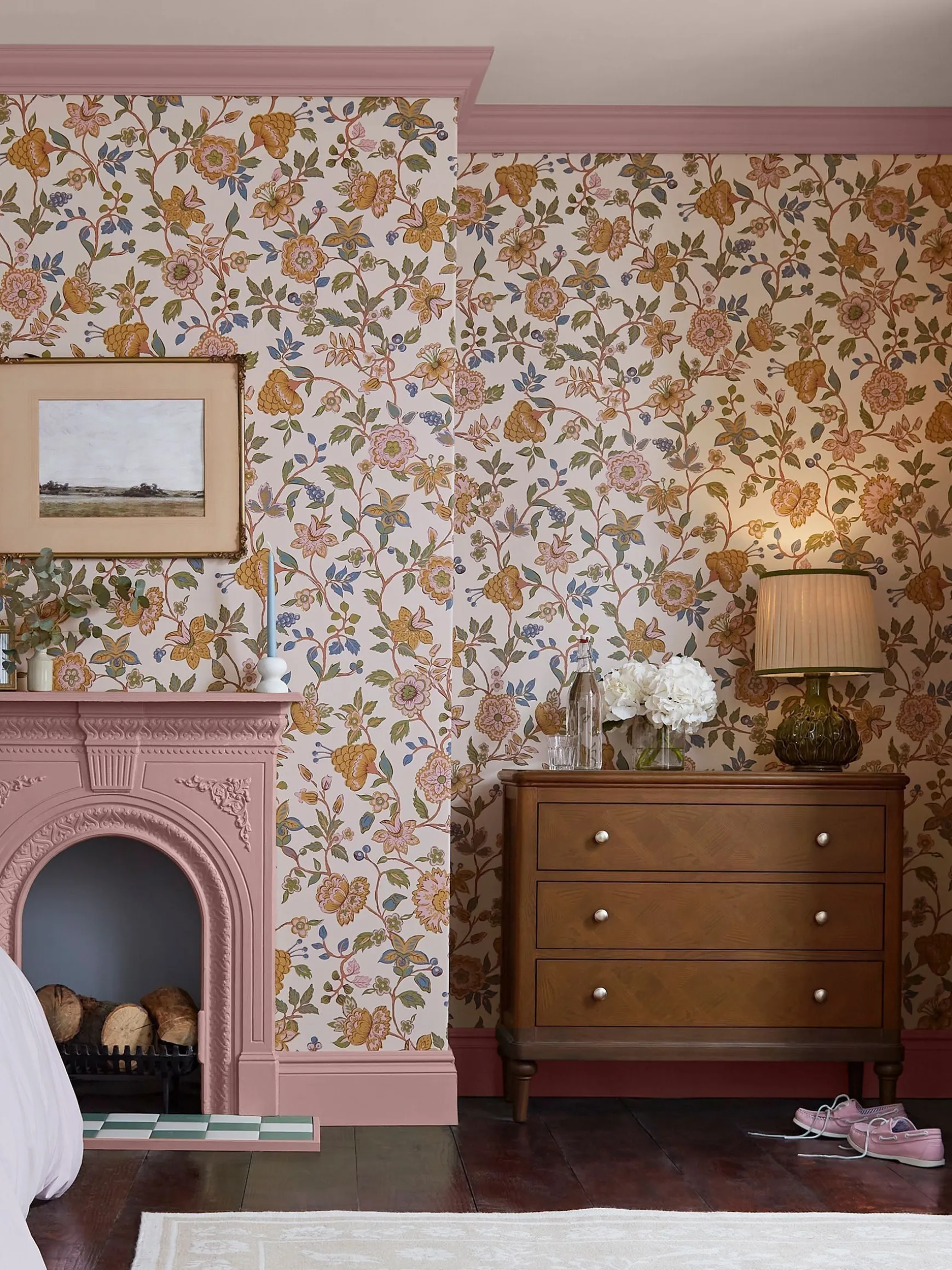 Cream/Multi Scot Floral 10M Wallpaper