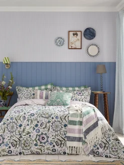 Green Festival Flowers Cover Set