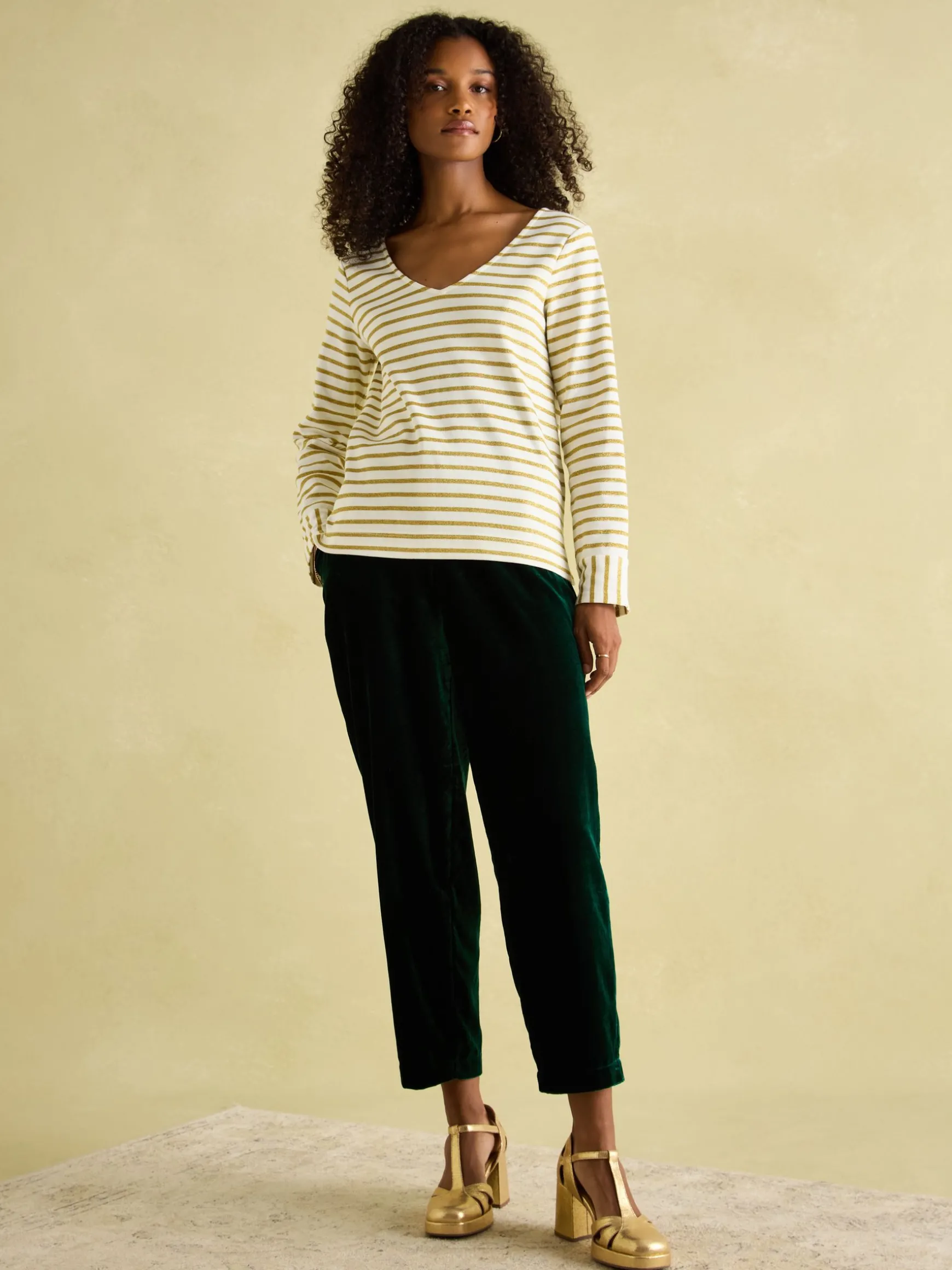 Harbour Cream/Gold V-Neck Jersey Top