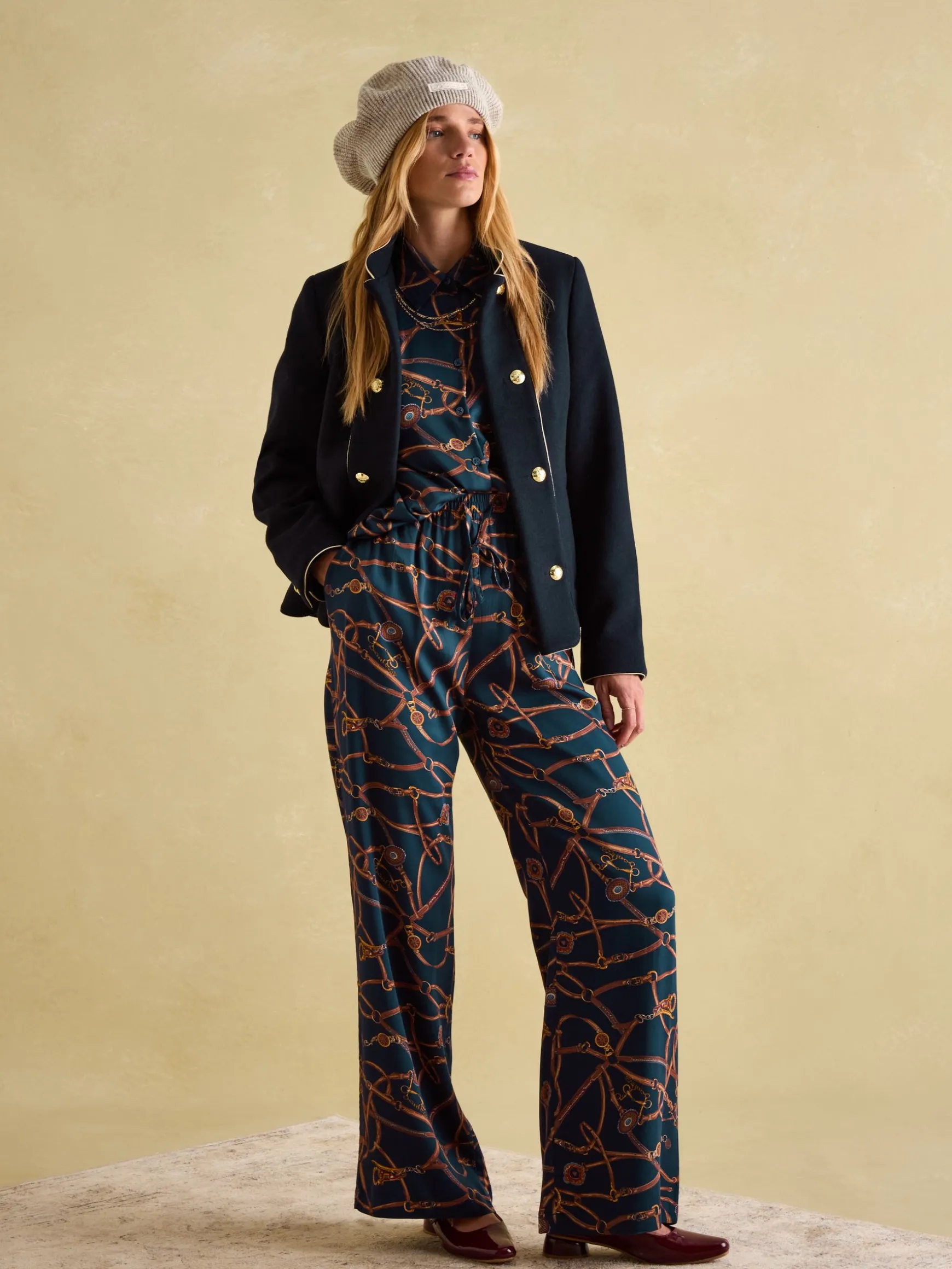 Joelle Oatmeal Knitted Beret