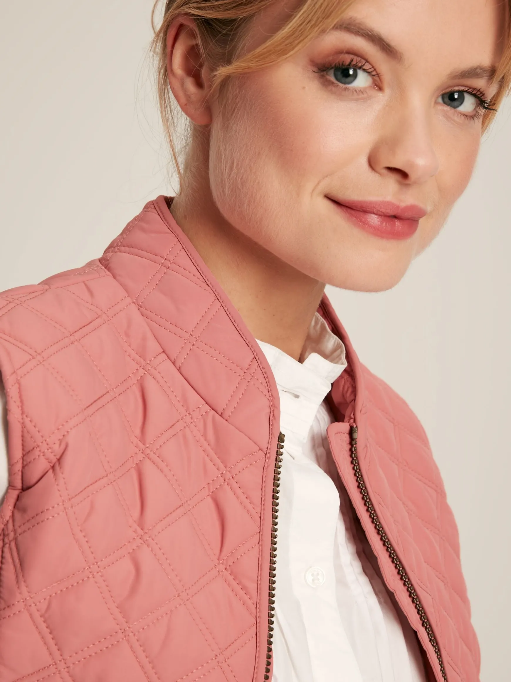 Minx Rose Pink Showerproof Diamond Quilted Gilet