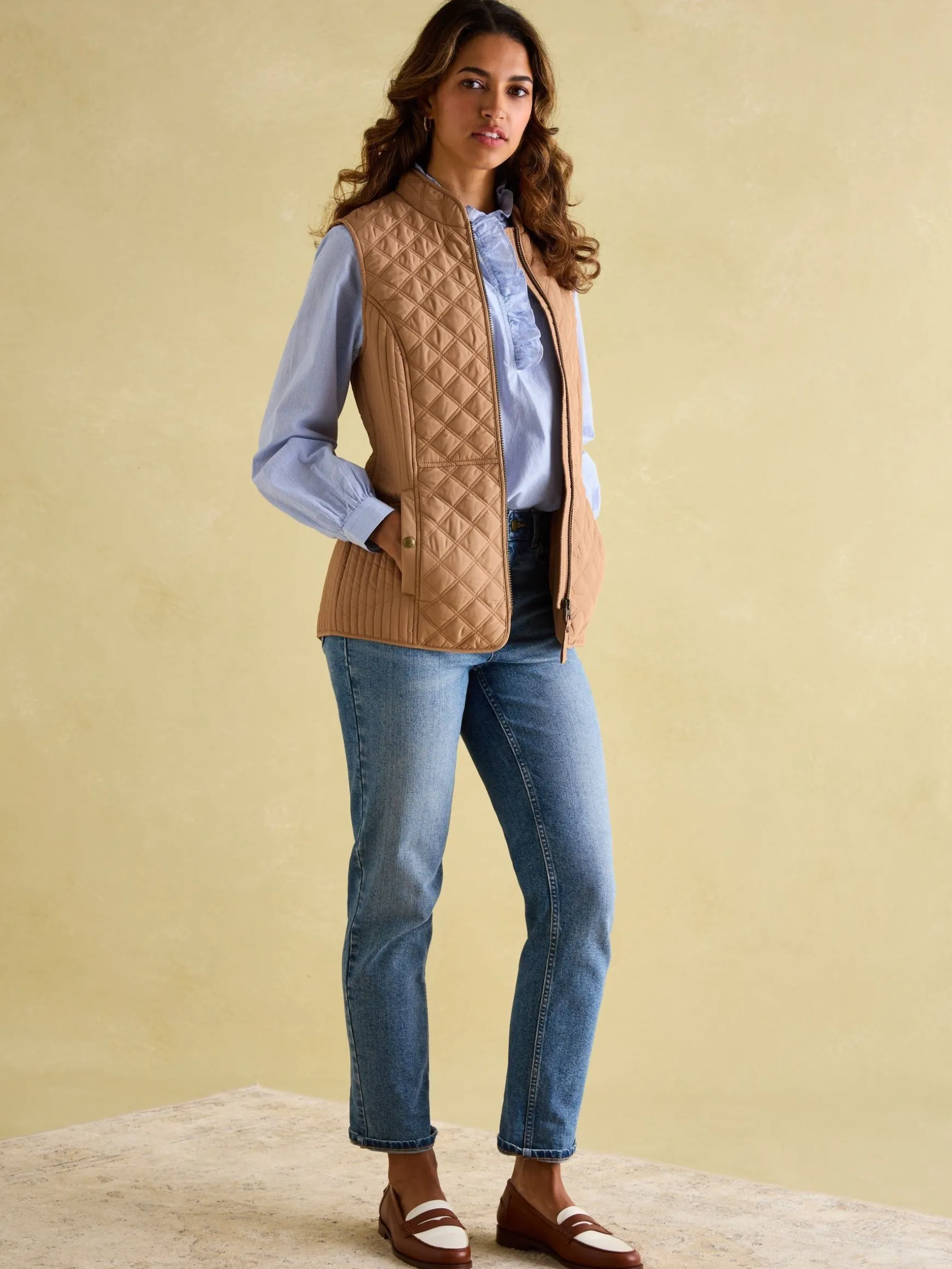 Minx Tan Showerproof Diamond Quilted Gilet