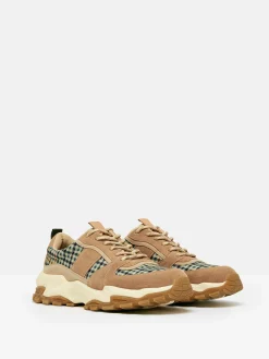 Trek Natural Check Trainers