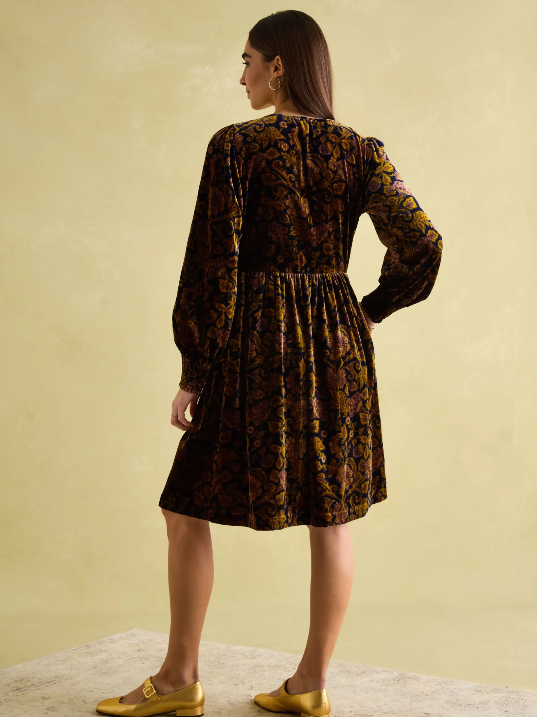 Vanessa Floral Velvet Shirred Dress