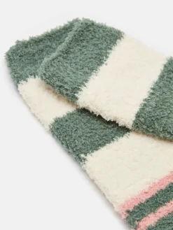 Women's Fluffy Green Socks (size 4-8)